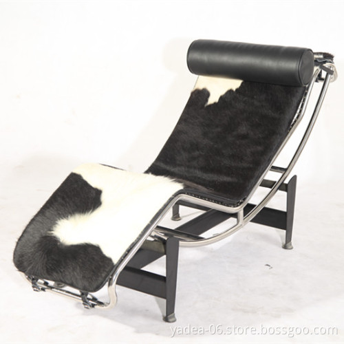 Cowhide leather Le Corbusier LC4 Chaise Longue